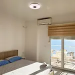 Rose Sea View Apartment *